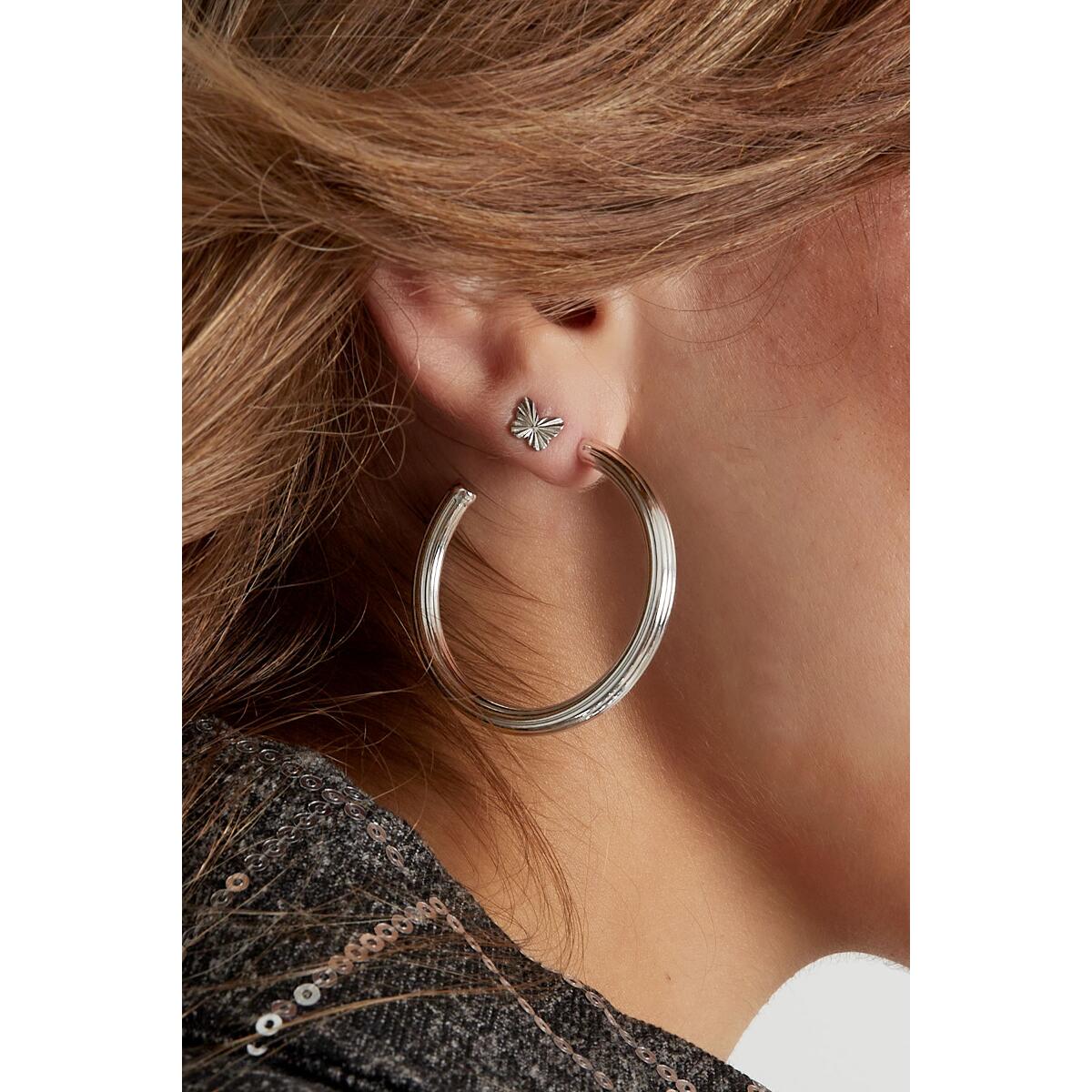 Textured Hoops O6306D