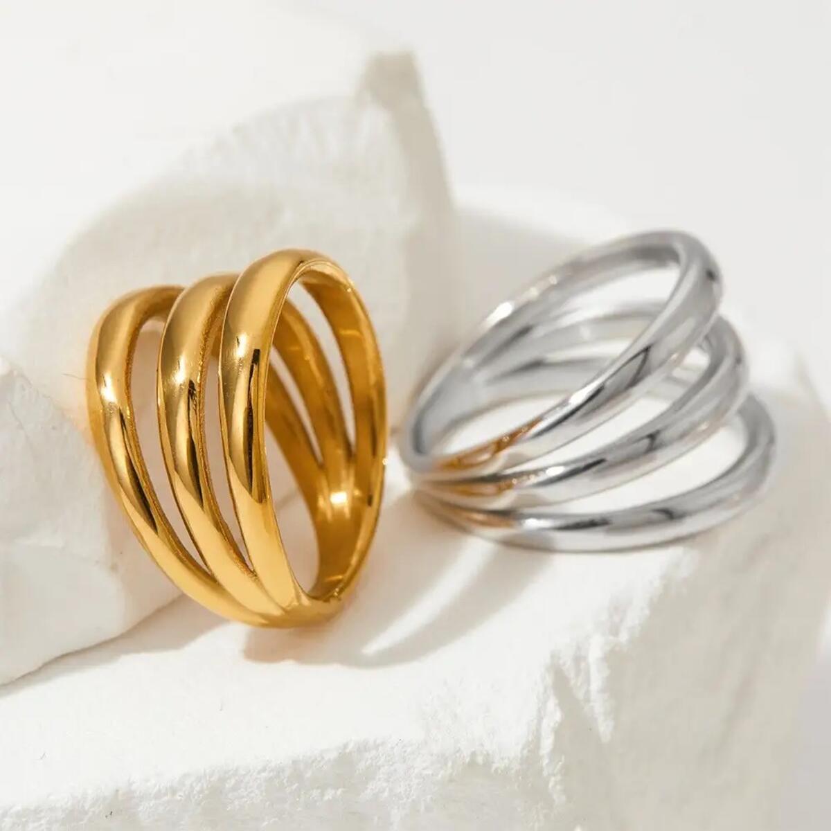 Three Waves Ring R6284D