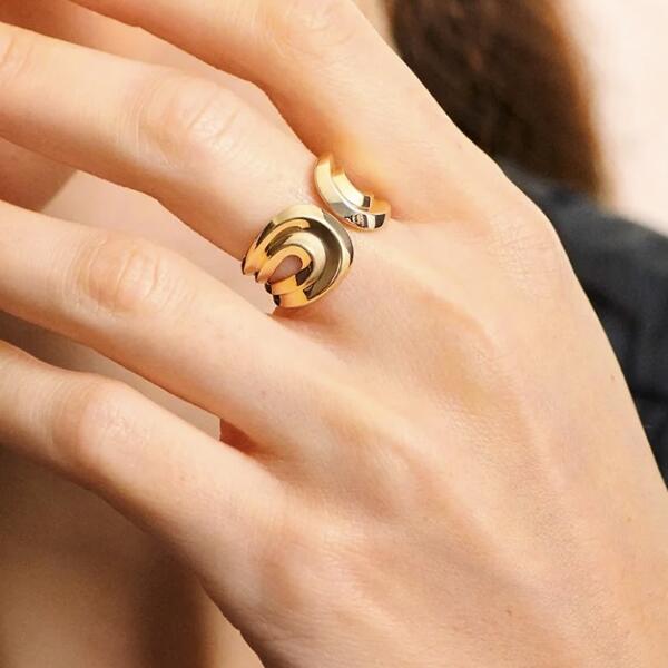 Waterfall Ring Gold R6317D