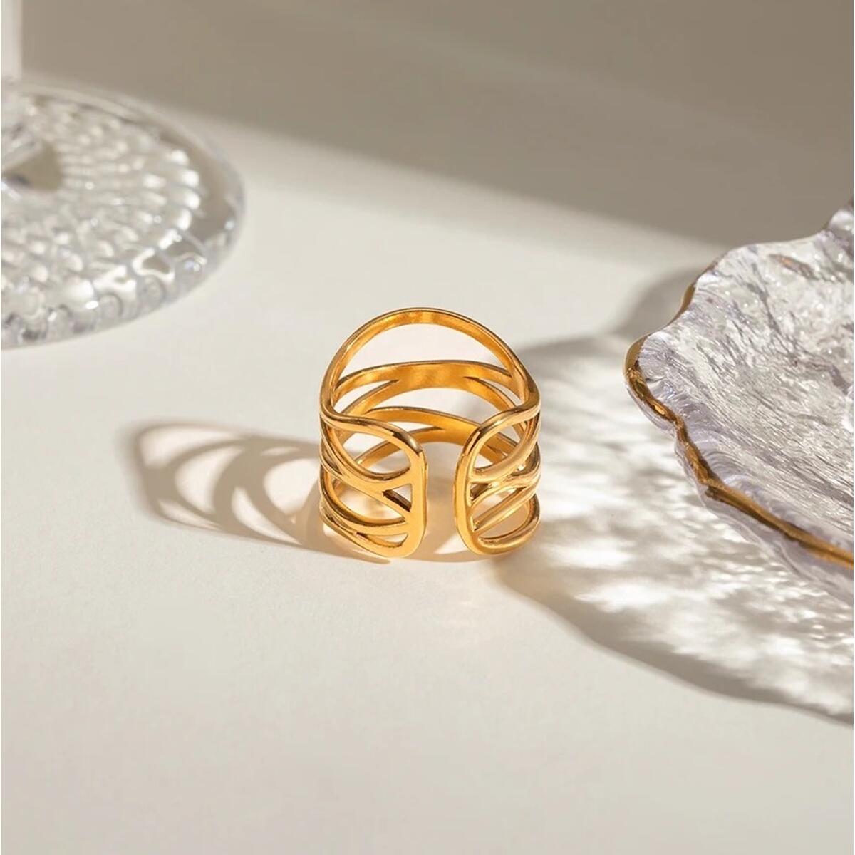 Sea Waves Ring Gold R6347D